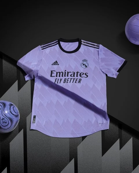 Real Madrid Trøje 2022-23 Valverde 15 Udebanetrøje